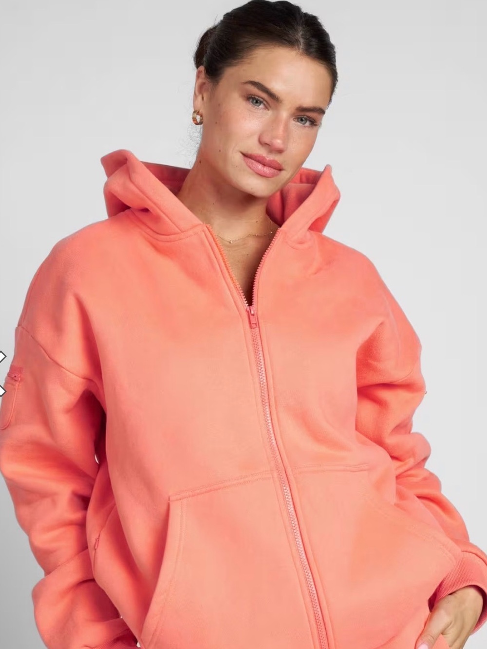 COMFRT Travel Essentials Zip Hoodie